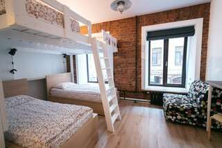 Хостел Bigland House Санкт-Петербург Семейный номер Комфорт-2